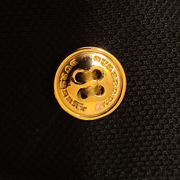 Burberry shirt - Picture 5 of 8